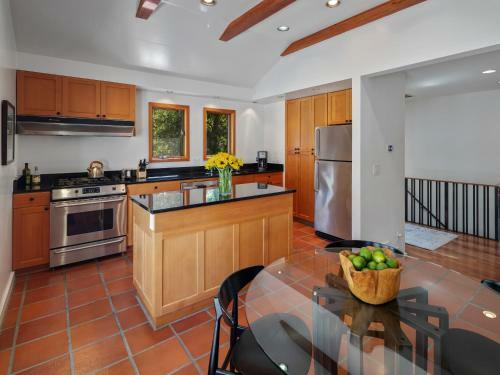 Flicker Hill 1240 Home