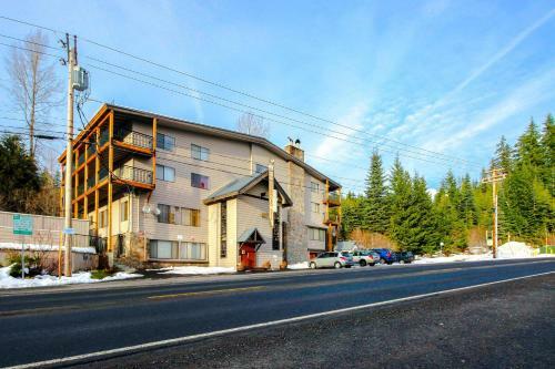 Thunderhead Lodge #201