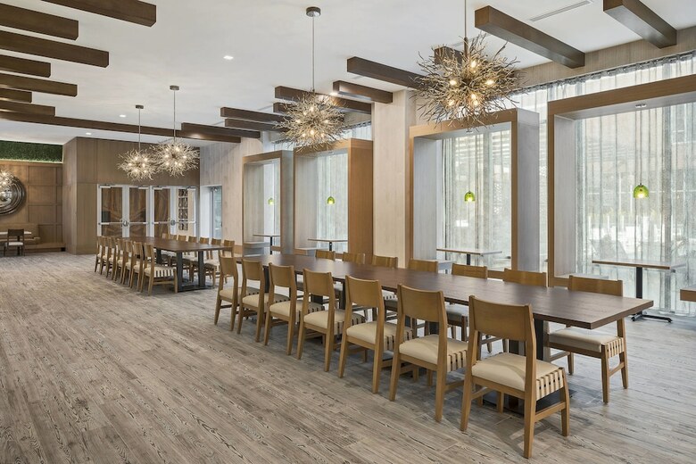 Hotel Springhill Suites By Marriott Greenville Downtown