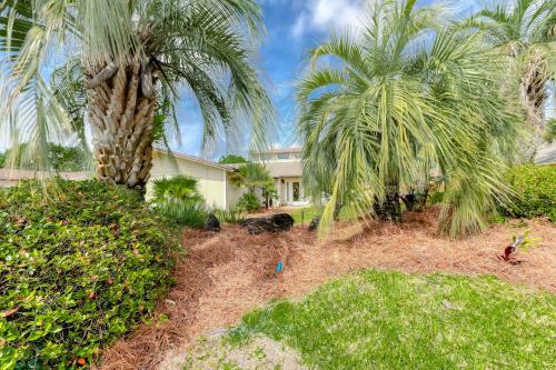 Executive Canal Home And Dock