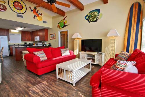 Cabana Beach House Holiday Home