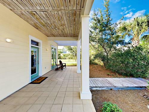 Stunning Kiva Dunes Home
