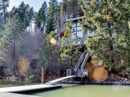 Starling Lake House