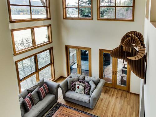 Starling Lake House