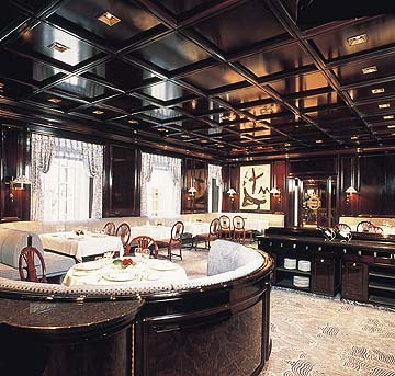 Hotel Excelsior Ernst