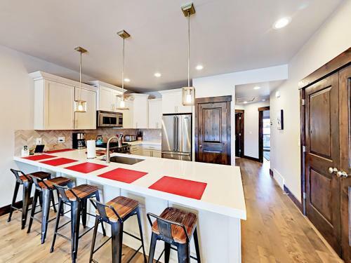 1168 West Wintercress Trail Townhouse