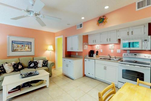 3566 Seascape Villa