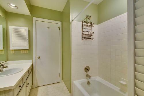 94 Inlet Cove Cottage