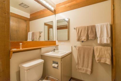 Apartamento Albert, Condo At Truckee
