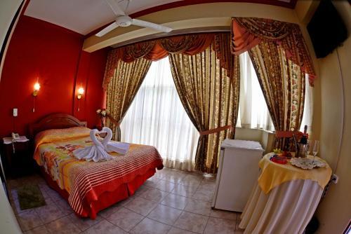 Hotel Martinez