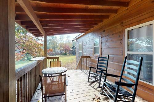 Rocky Creek Cabins A & B