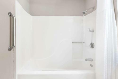Hotel Super 8 By Wyndham Litchfield