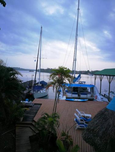 Mar Marine Yacht Club