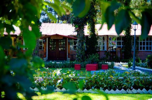 San Ricardo Farm & Lodge
