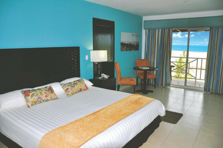 Hotel Playa Blanca Resort