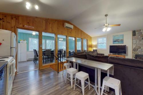 Bunk Beds & Beaches