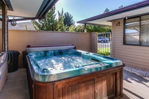 Wapato Point Halmalka 512a