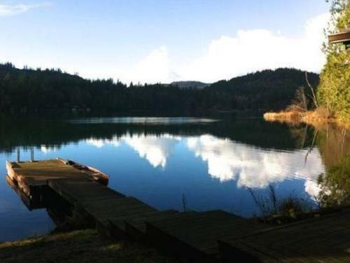 Holiday Home 97mf Lakefront Cabin W/private Dock