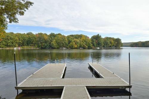 Eagle's Landing Five-bedroom Holiday Home
