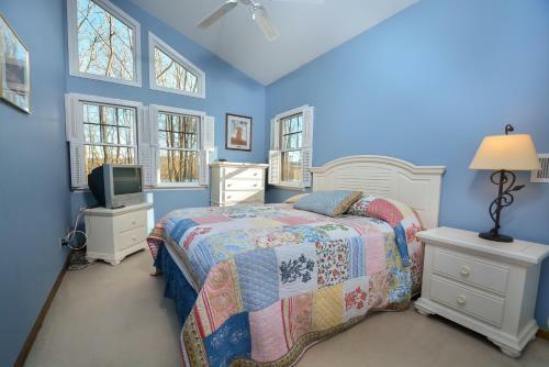 Welcome View Point Five-bedroom Holiday Home