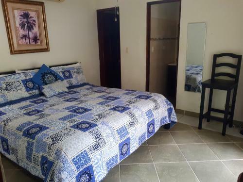 Hibiscus House Bed And Breakfast