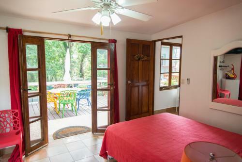 Bed & Breakfast Contadora Island Inn