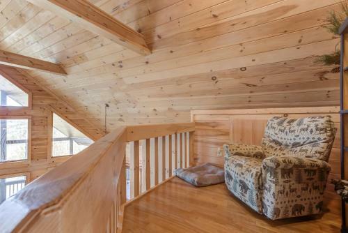 Eagle Ridge Cabin