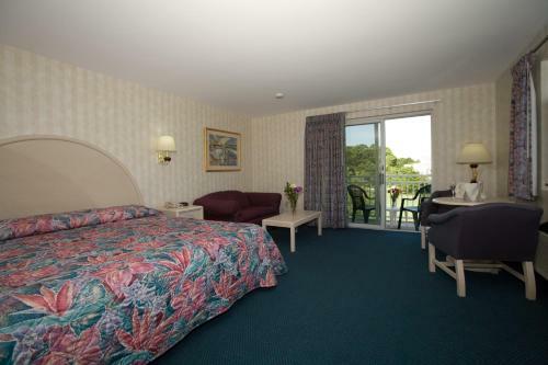 Hotel Winnapaug Inn