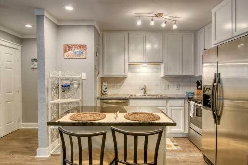 Apartamento Breezy Bungalow Condo