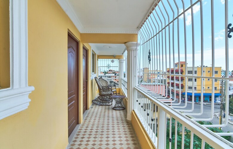 Tropical Island Aparthotel
