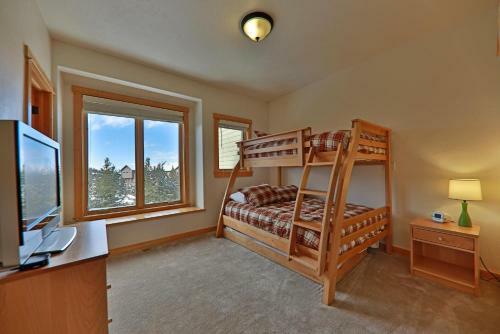 102 Willows Way Townhouse