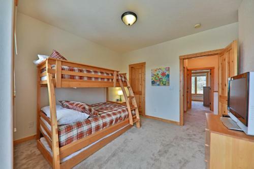 102 Willows Way Townhouse