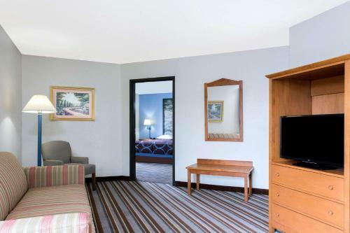 Hotel Super 8 By Wyndham Wisconsin Dells