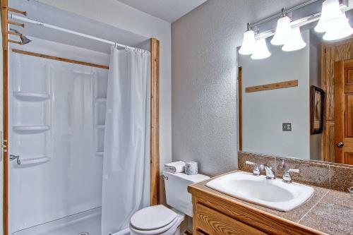 Yosemite Crossroads - 3br/2ba Home