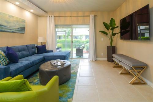 16734 Hemingway