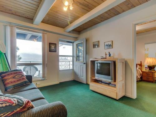 Bay Point Lakefront 3a
