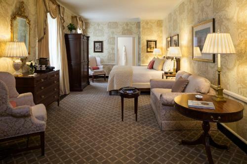 Williamsburg Inn - A Colonial Williamsburg Hotel