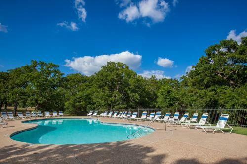 Lake Texoma Camping Resort Cabin 11