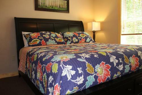 Cascade Mountain Chalet