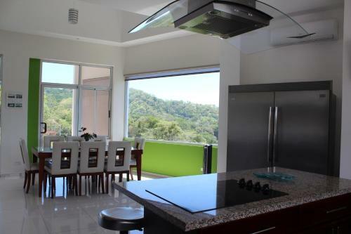 Big House Villaleona