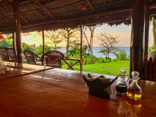 Las Caletas Lodge