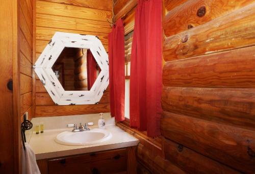 Clearwater Log Home