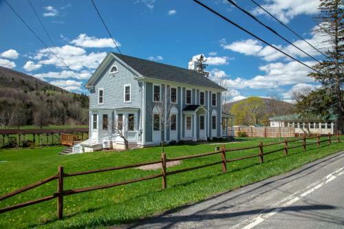 Amazing Villa In Windham, Ny