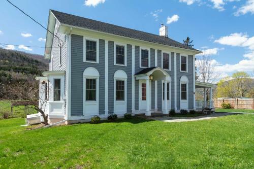 Amazing Villa In Windham, Ny