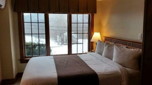 Hotel Winwood Inn & Condominiums