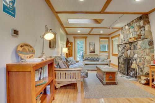 Eva's Cottage - Romancing The River