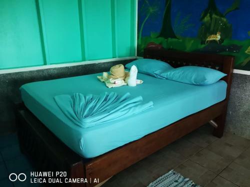 Poor Man's Paradise Lodge