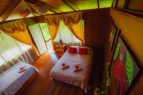 Casa Drake Lodge