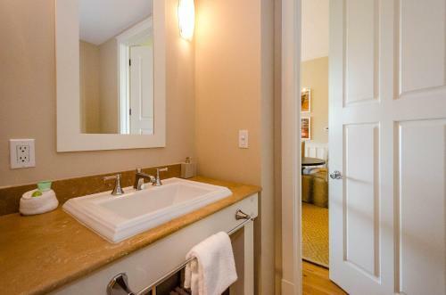 Apartamento Watersound 99 Compass Point Way S #405 Condo