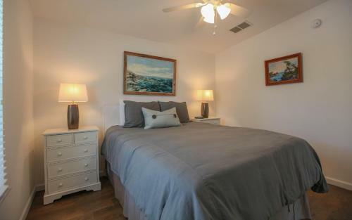 Seagrove Cottage